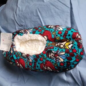 Disney Fuzzy Babba Slipper Socks